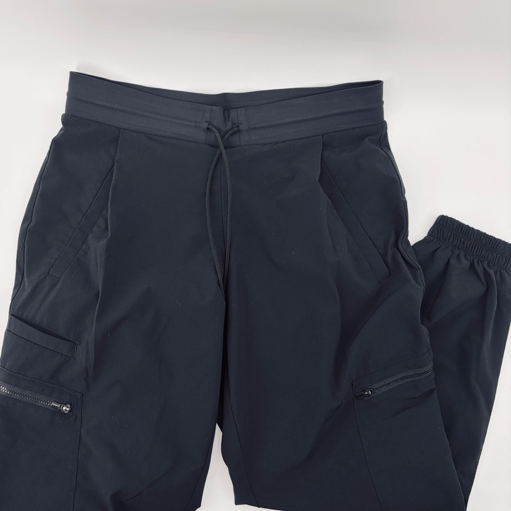 Athleta Venture Pant Black Cargo Joggers Womens 6 Petite Zip Pockets Drawstring